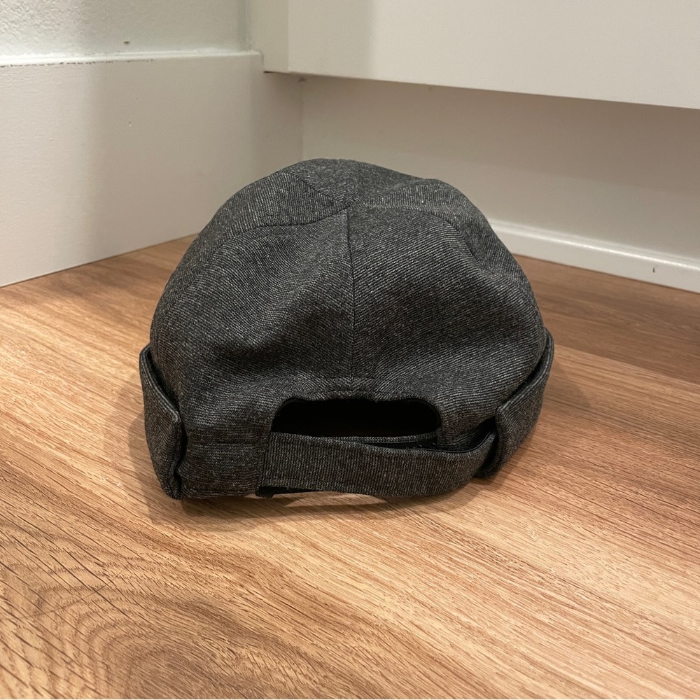 Zara Mens Brimless Hat Size M